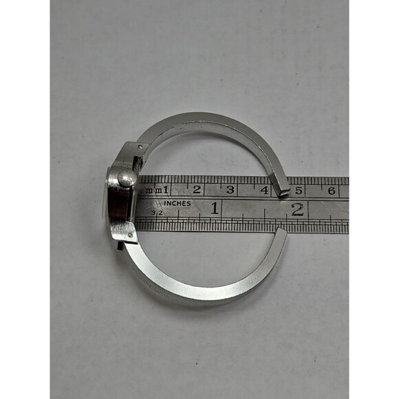 Vintage Timex Womens Textured Aluminum Manual Wind Silver Watch Cuff Unique main image 7